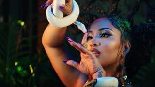 Shenseea - Run Run (Official Video 2021)