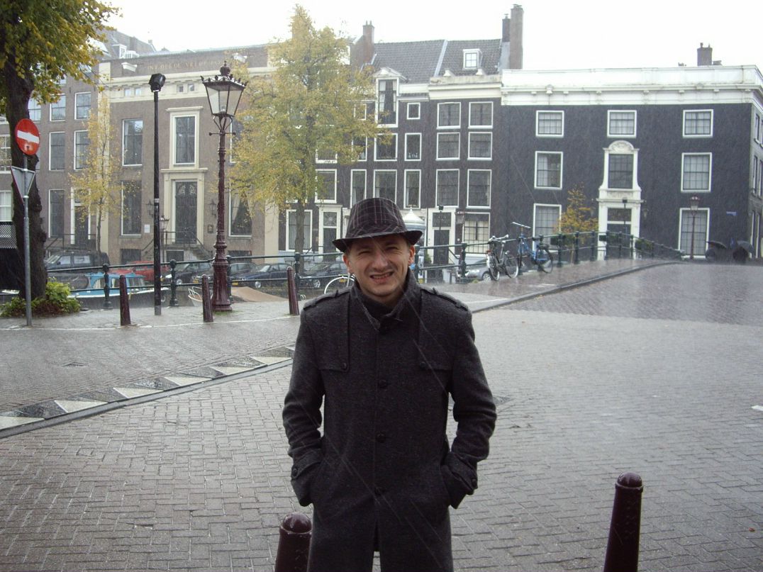 Victor Bou фотография #26