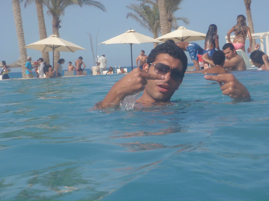 Omar Samir фотография #3