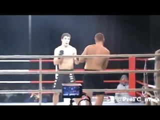 Артур Алибулатов разбирает своего оппонента!